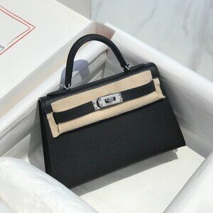 Classic Hermes Bag: A Stylish and Versatile Choice for Elegance